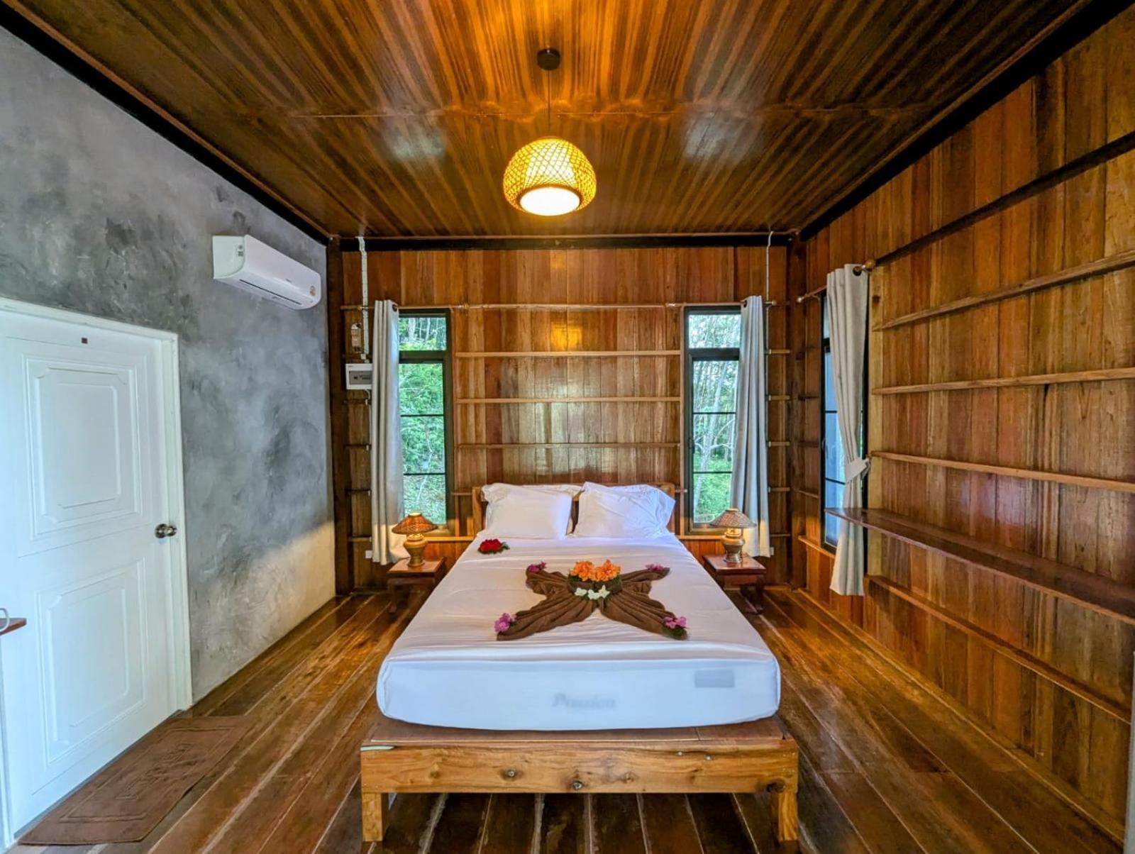 Koh Jum Serenity Resort Dış mekan fotoğraf